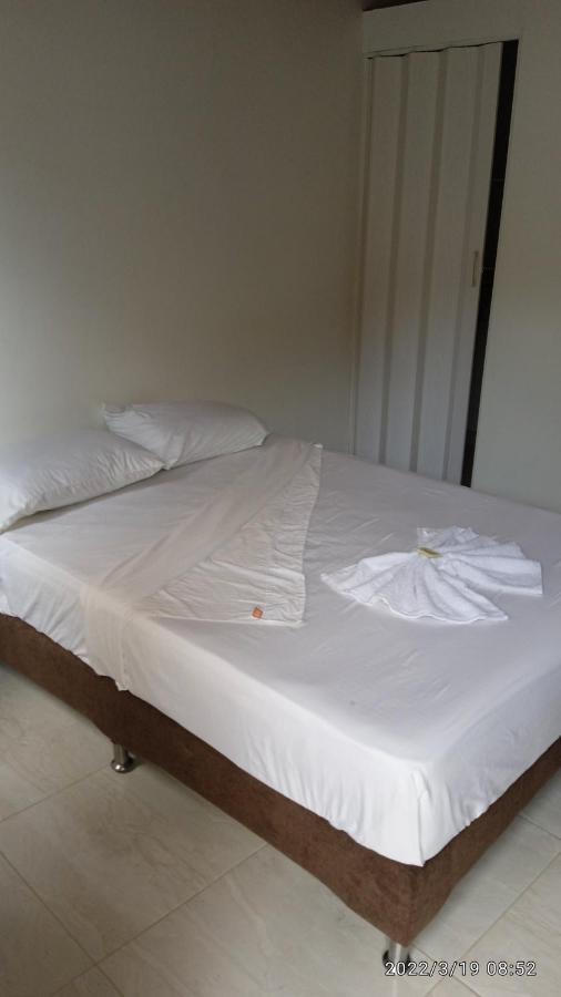 Hostal Arambulo Villavieja Eksteriør bilde