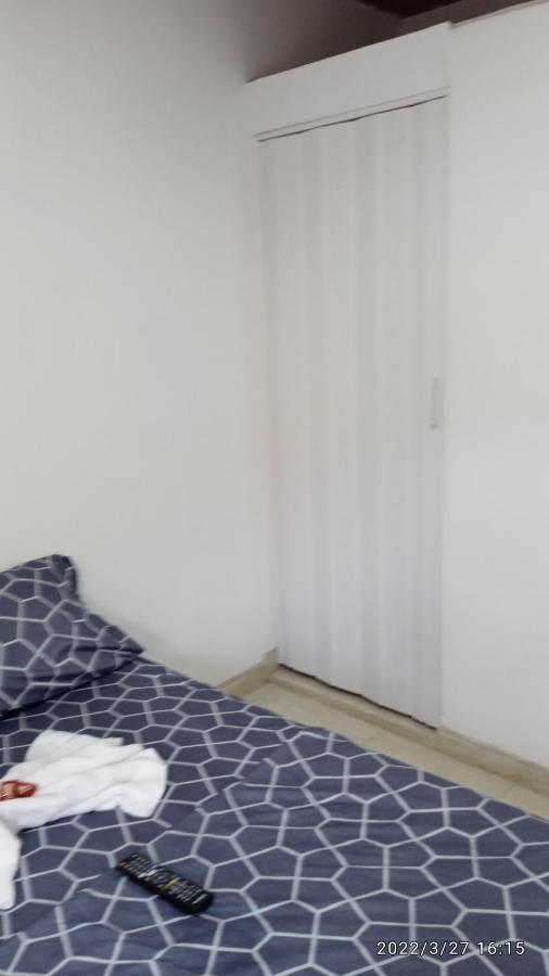 Hostal Arambulo Villavieja Eksteriør bilde