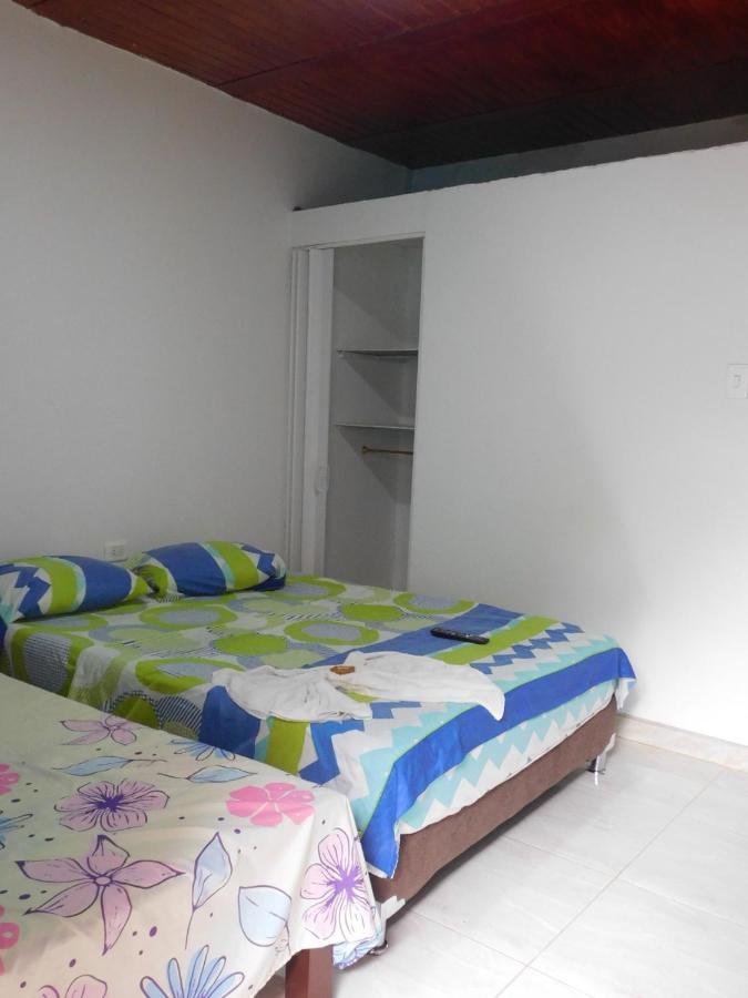 Hostal Arambulo Villavieja Eksteriør bilde